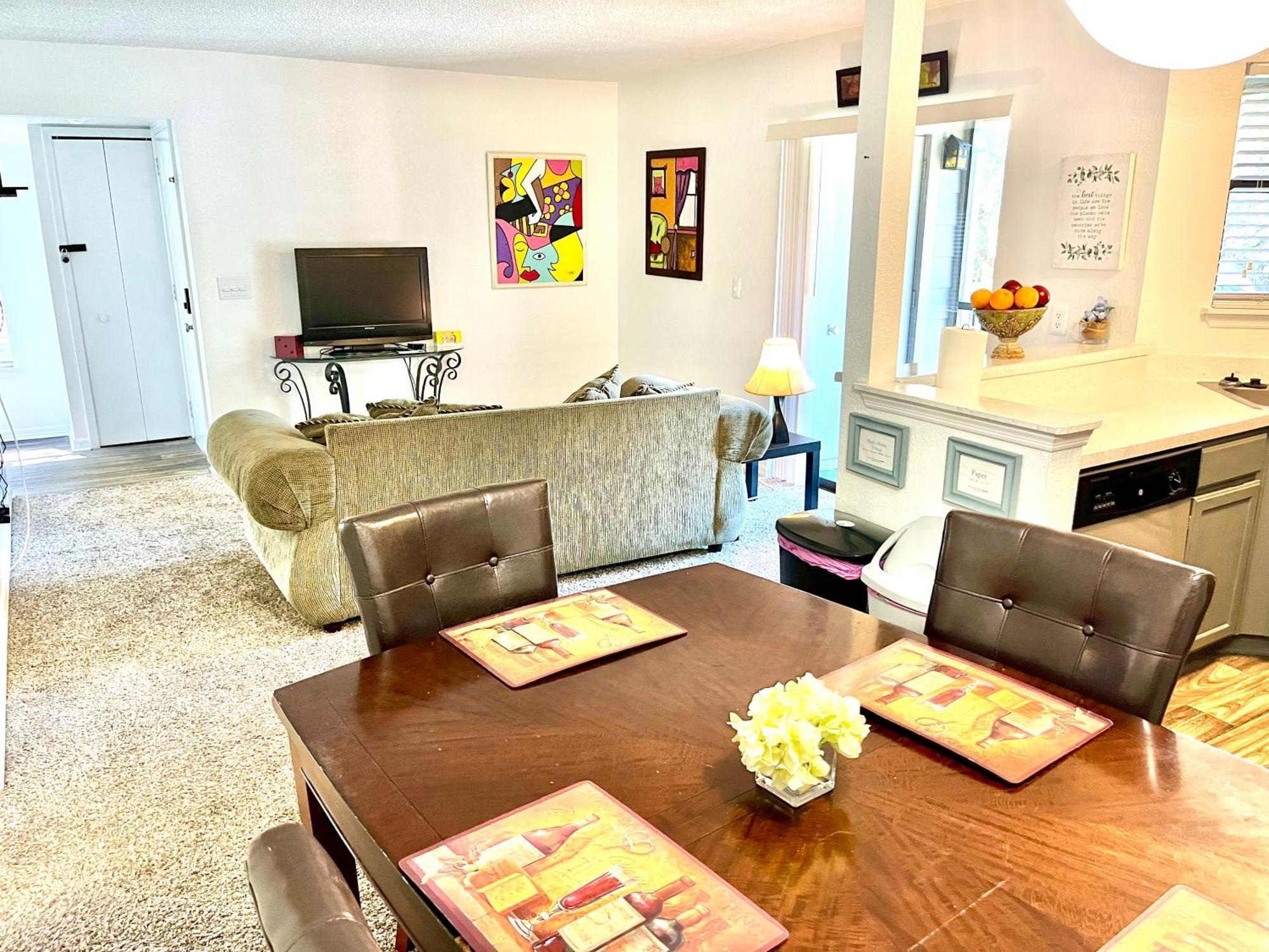 Daytona 2 Bed Apartment 10 Minutes To Beach With Balcony Port Orange Bagian luar foto
