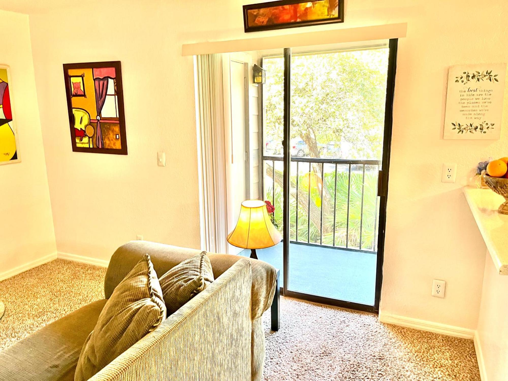 Daytona 2 Bed Apartment 10 Minutes To Beach With Balcony Port Orange Bagian luar foto