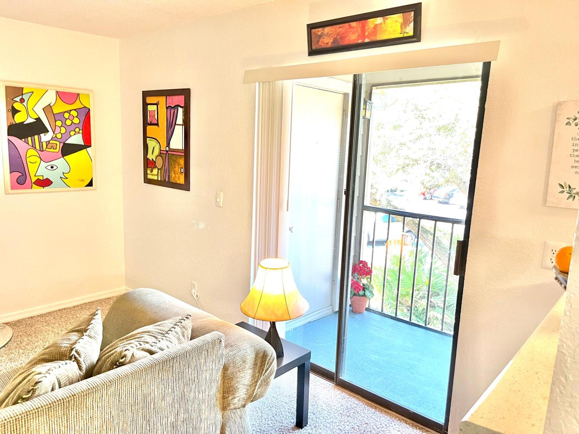 Daytona 2 Bed Apartment 10 Minutes To Beach With Balcony Port Orange Bagian luar foto