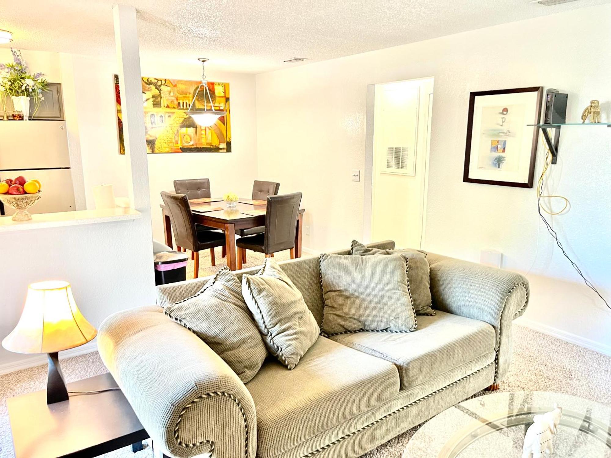 Daytona 2 Bed Apartment 10 Minutes To Beach With Balcony Port Orange Bagian luar foto