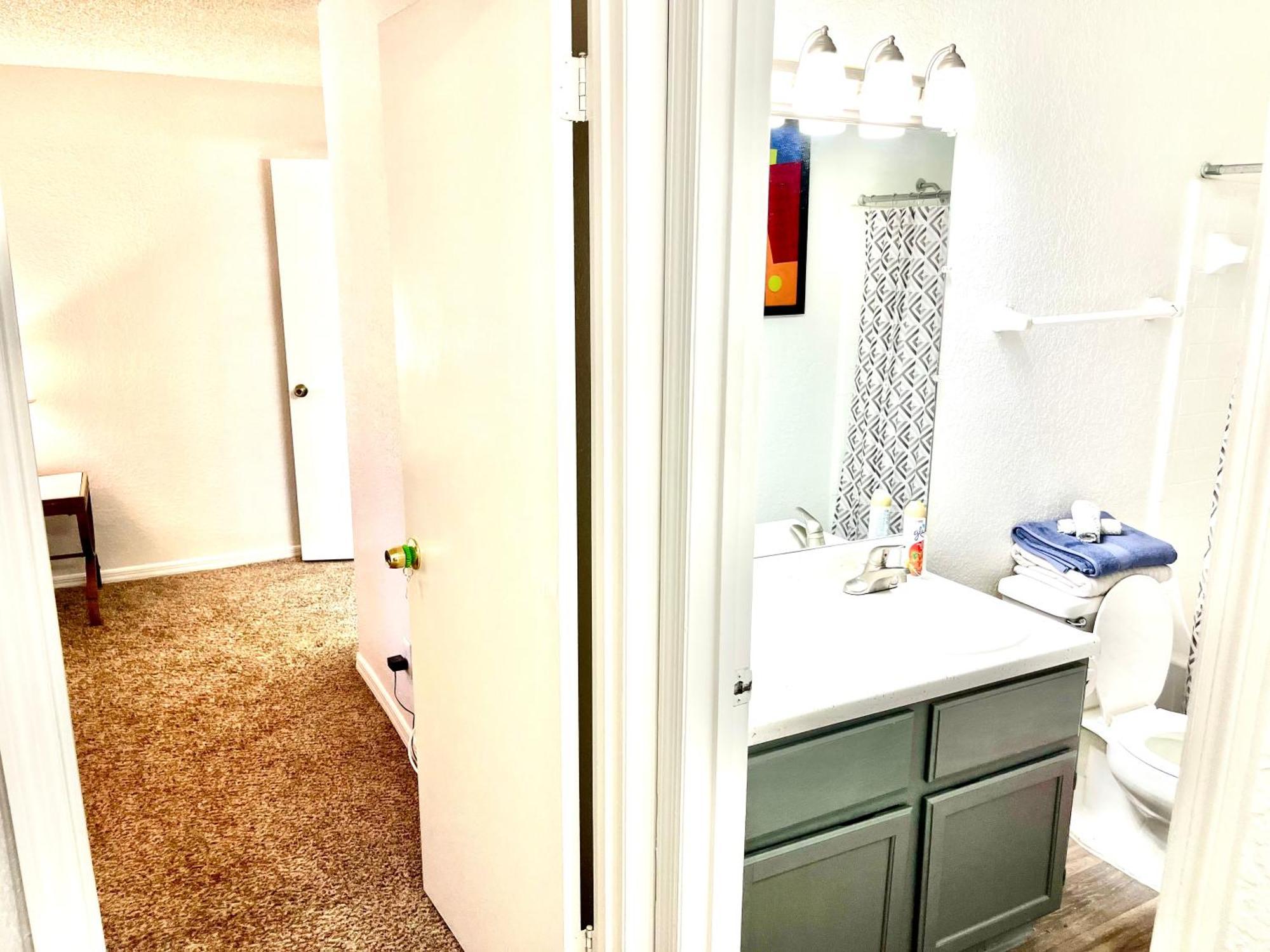 Daytona 2 Bed Apartment 10 Minutes To Beach With Balcony Port Orange Bagian luar foto