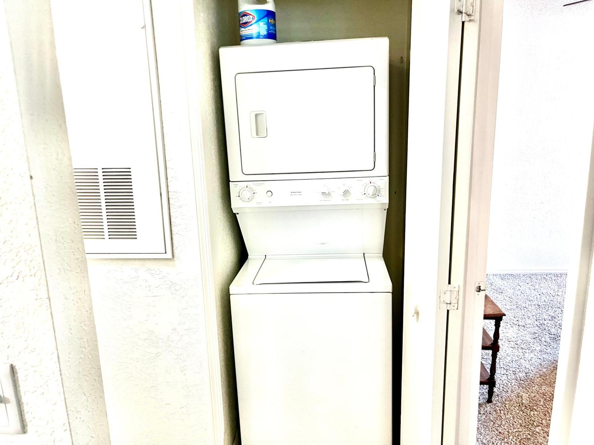 Daytona 2 Bed Apartment 10 Minutes To Beach With Balcony Port Orange Bagian luar foto